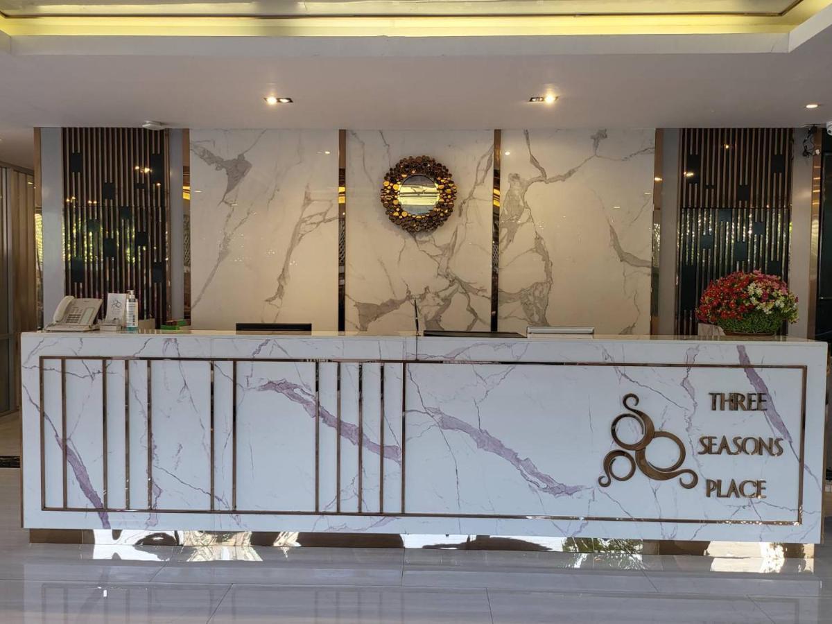 Three Seasons Bangkok Hotel Екстериор снимка